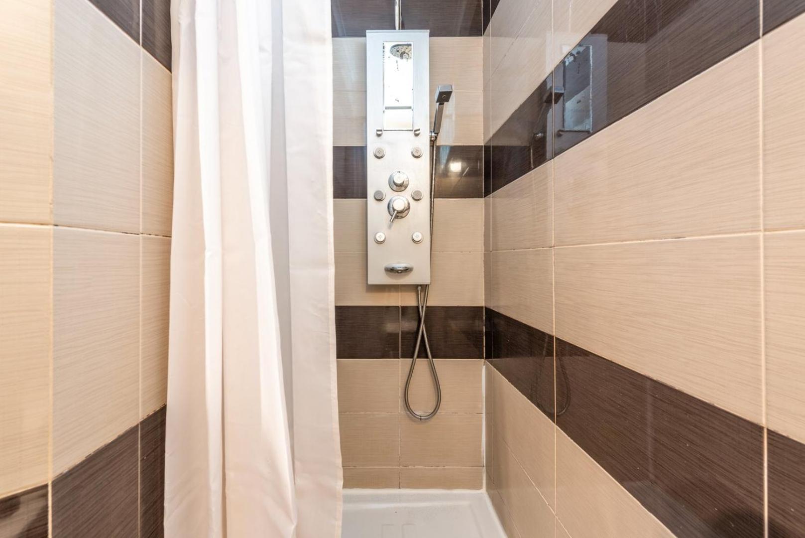 Апартаменти Guestready - Porta De Alfama, For Up To 6 Guests! Лісабон Екстер'єр фото