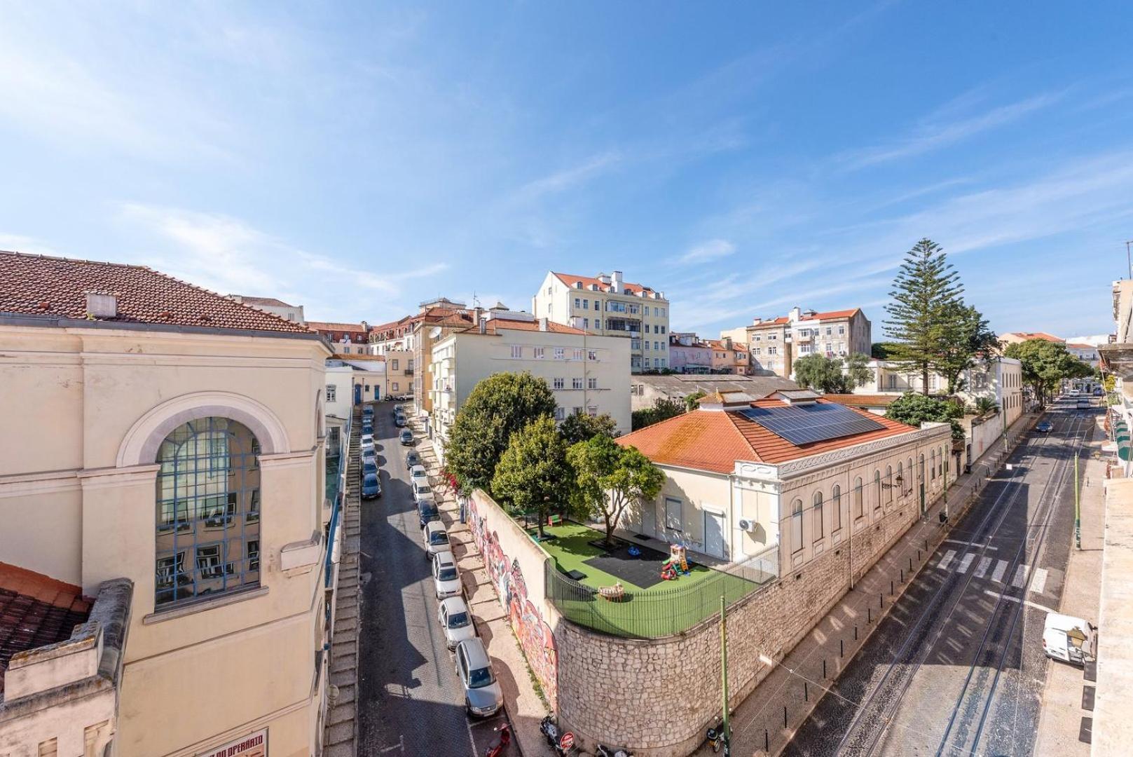 Апартаменти Guestready - Porta De Alfama, For Up To 6 Guests! Лісабон Екстер'єр фото